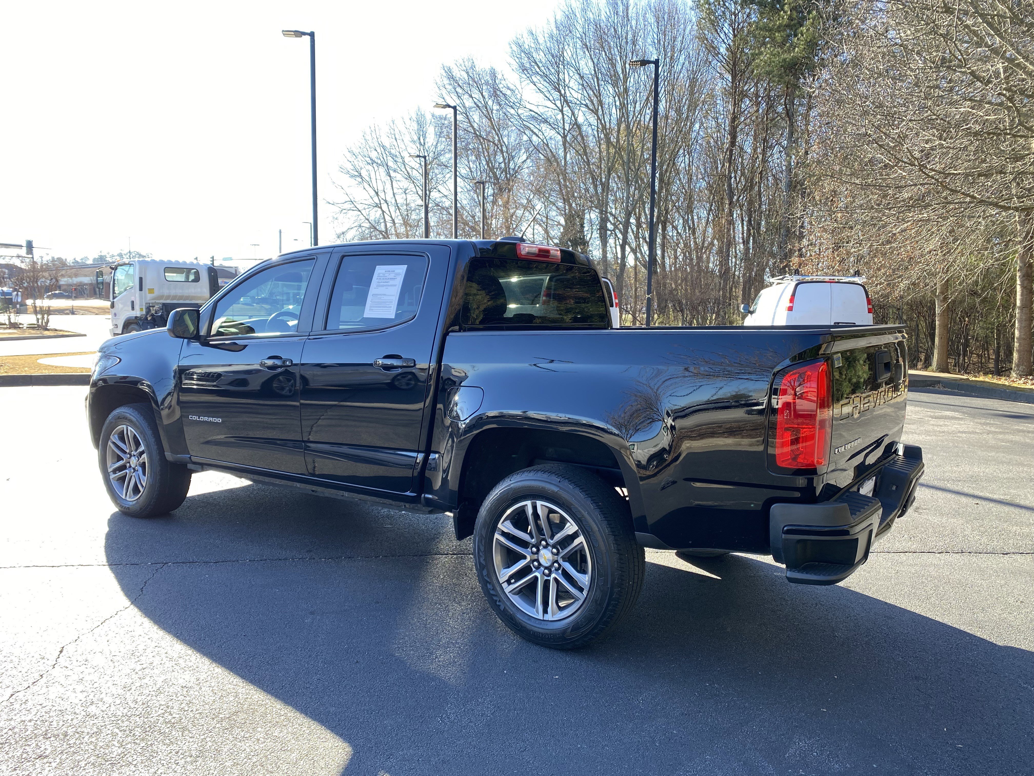 Used 2022 Chevrolet Colorado W/T w/ Custom Special Edition image 7