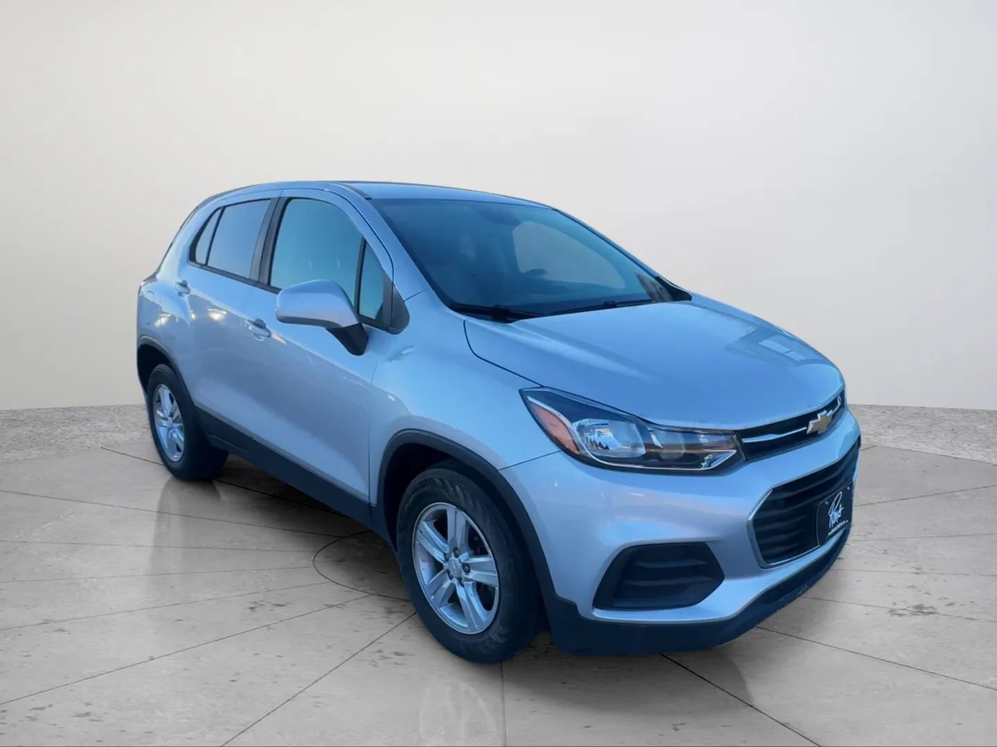 Used 2020 Chevrolet Trax LS w/ Tint and Cruise Package image 7