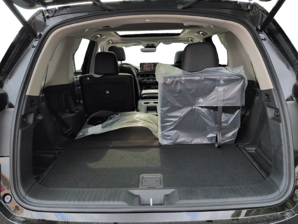 New 2026 Honda Pilot Touring image 28