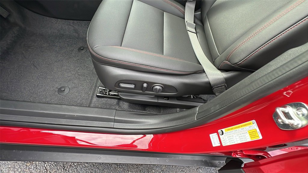 New 2026 Chevrolet Trax RS w/ Sunroof Package image 14