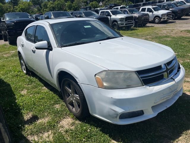 Used 2012 Dodge Avenger SXT FWD image 3
