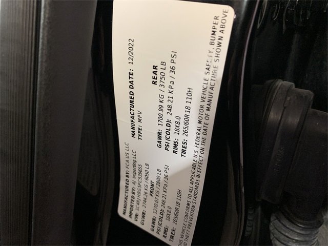 Used 2023 Jeep Grand Cherokee Limited image 33