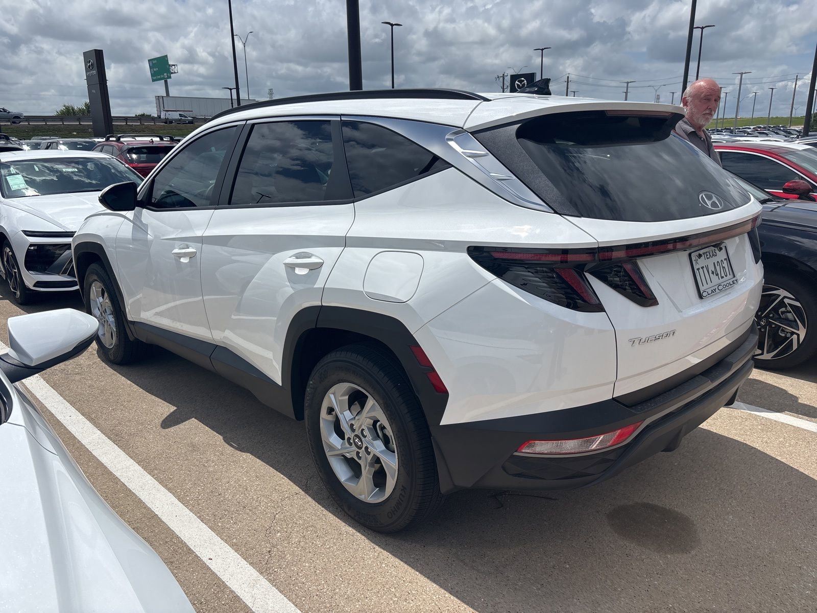 Certified 2023 Hyundai Tucson SEL AWD/4WD image 6