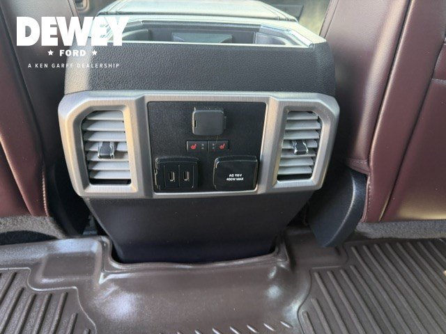 Used 2017 Ford F150 Platinum w/ Equipment Group 701A Luxury AWD/4WD image 34