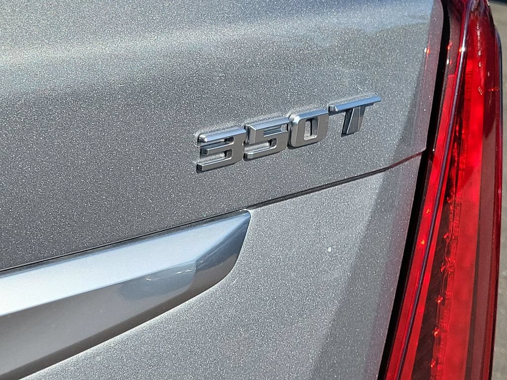 Certified 2024 Cadillac XT5 Luxury FWD image 30