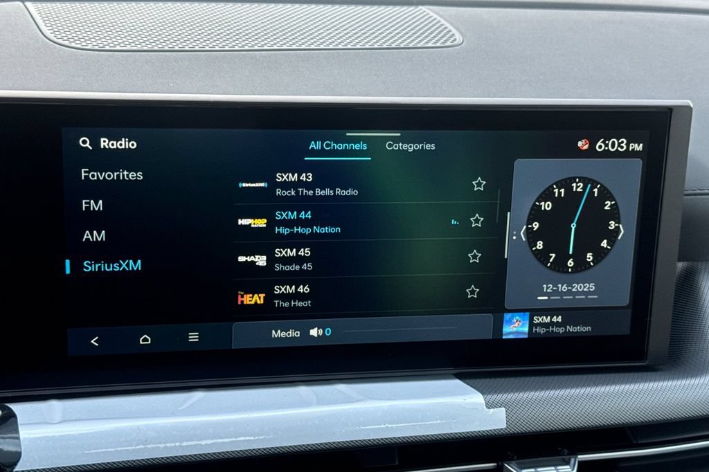New 2026 Hyundai Sonata SEL FWD image 18