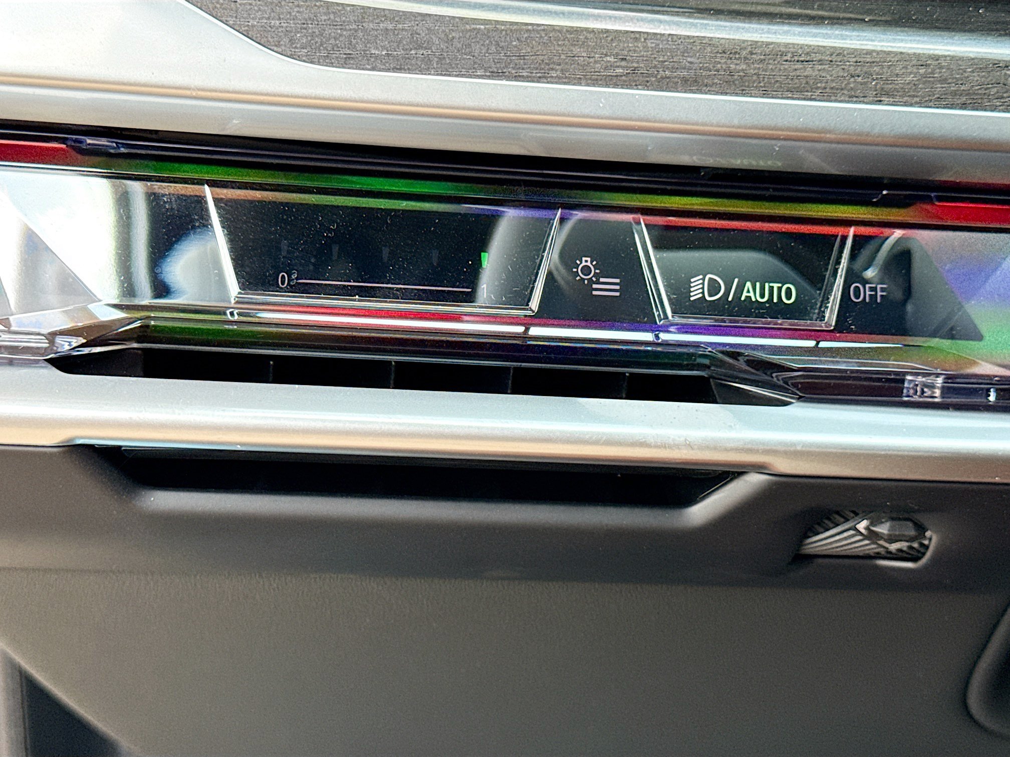 New 2026 BMW 750e xDrive AWD/4WD image 35