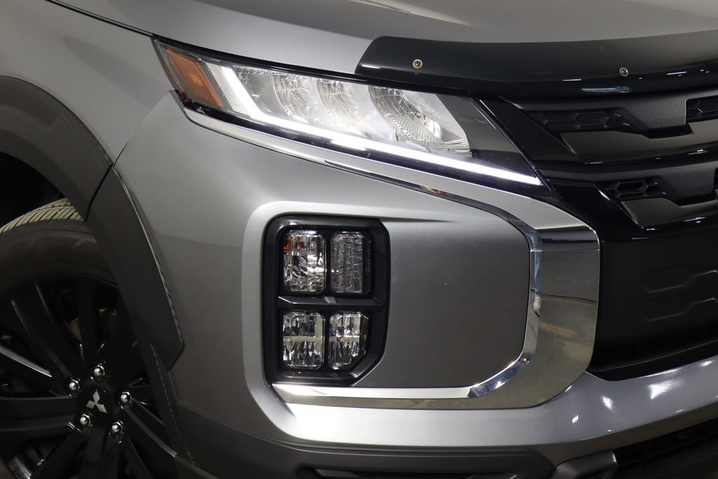 Used 2025 Mitsubishi Outlander Sport AWD image 42