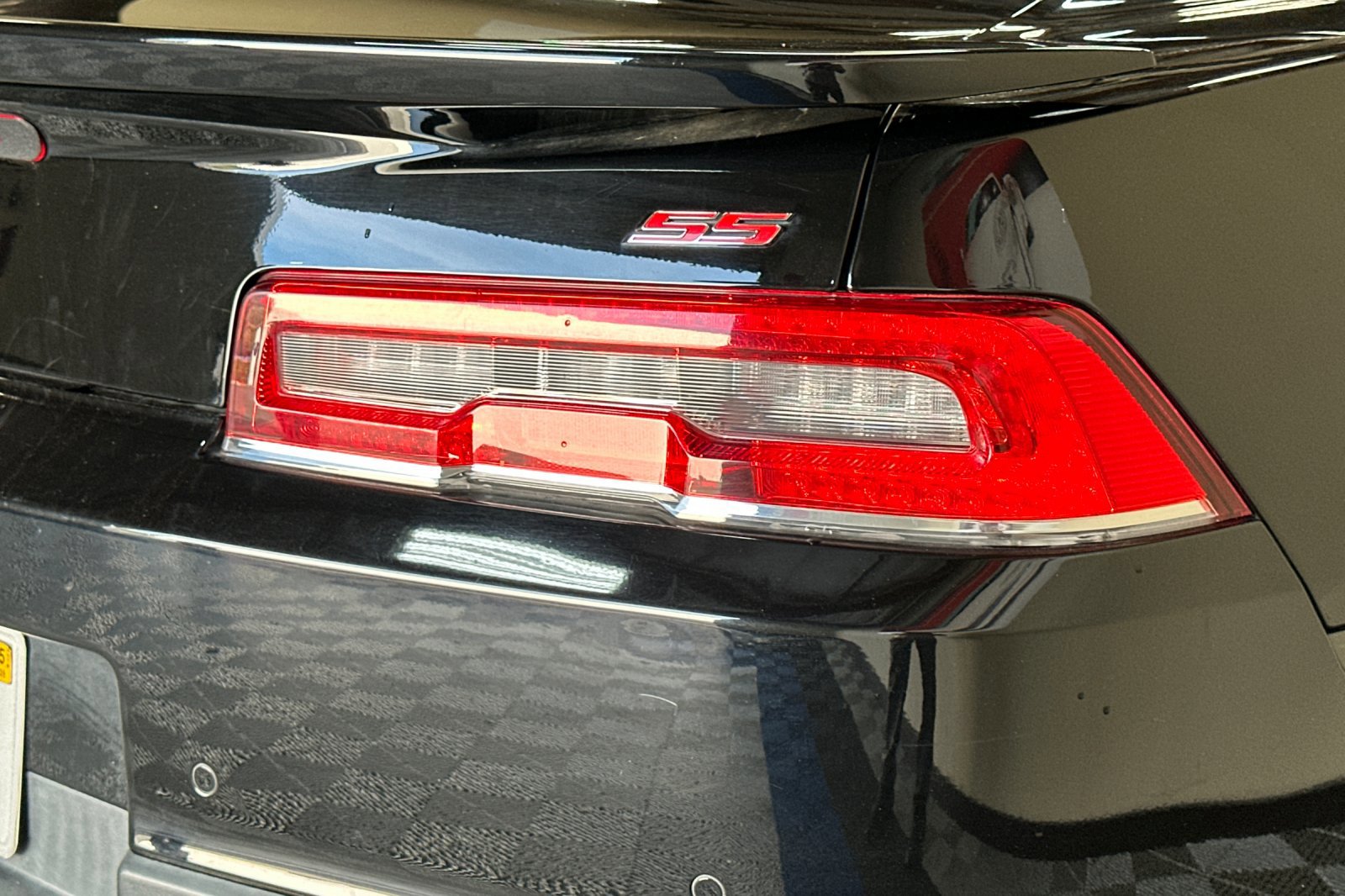 Used 2015 Chevrolet Camaro SS image 44