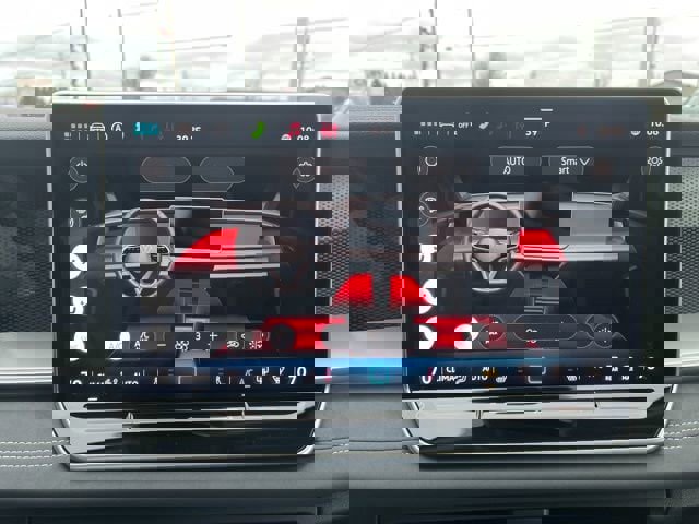 New 2026 Volkswagen Tiguan SE image 12