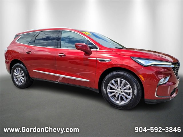 Used 2024 Buick Enclave Premium image 8