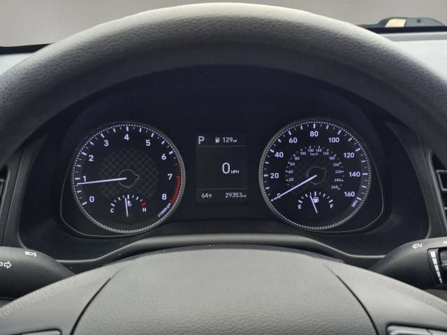 Used 2020 Hyundai Elantra SE w/ Cargo Package (C1) FWD image 23