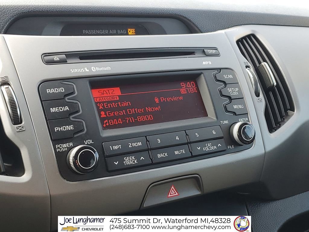 Used 2016 Kia Sportage LX image 14