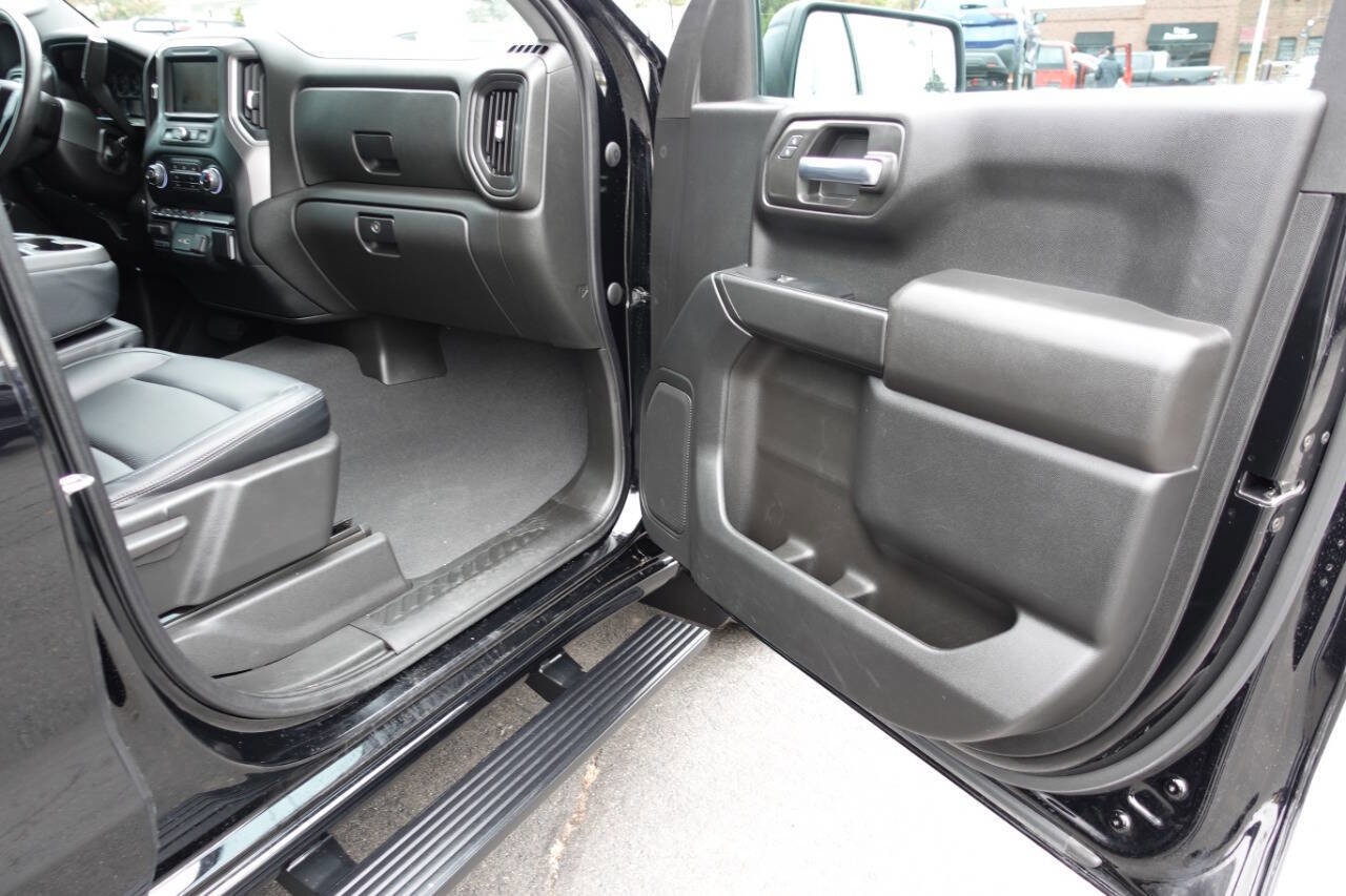 Used 2023 Chevrolet Silverado 1500 Custom image 31