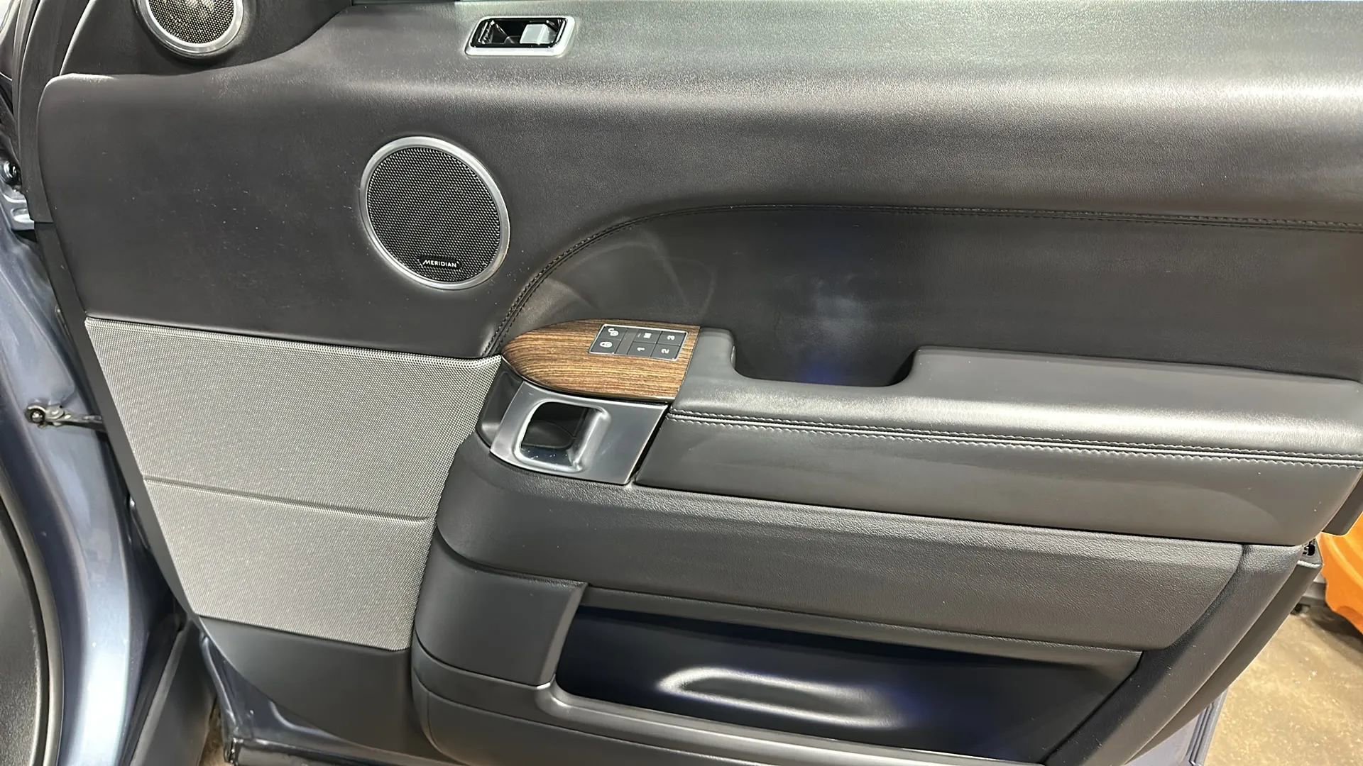 Used 2019 Land Rover Range Rover Sport HSE Dynamic image 19