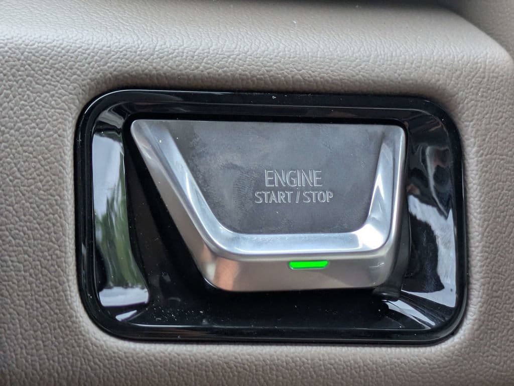 New 2026 GMC Yukon Denali w/ Denali Reserve Package AWD/4WD image 31