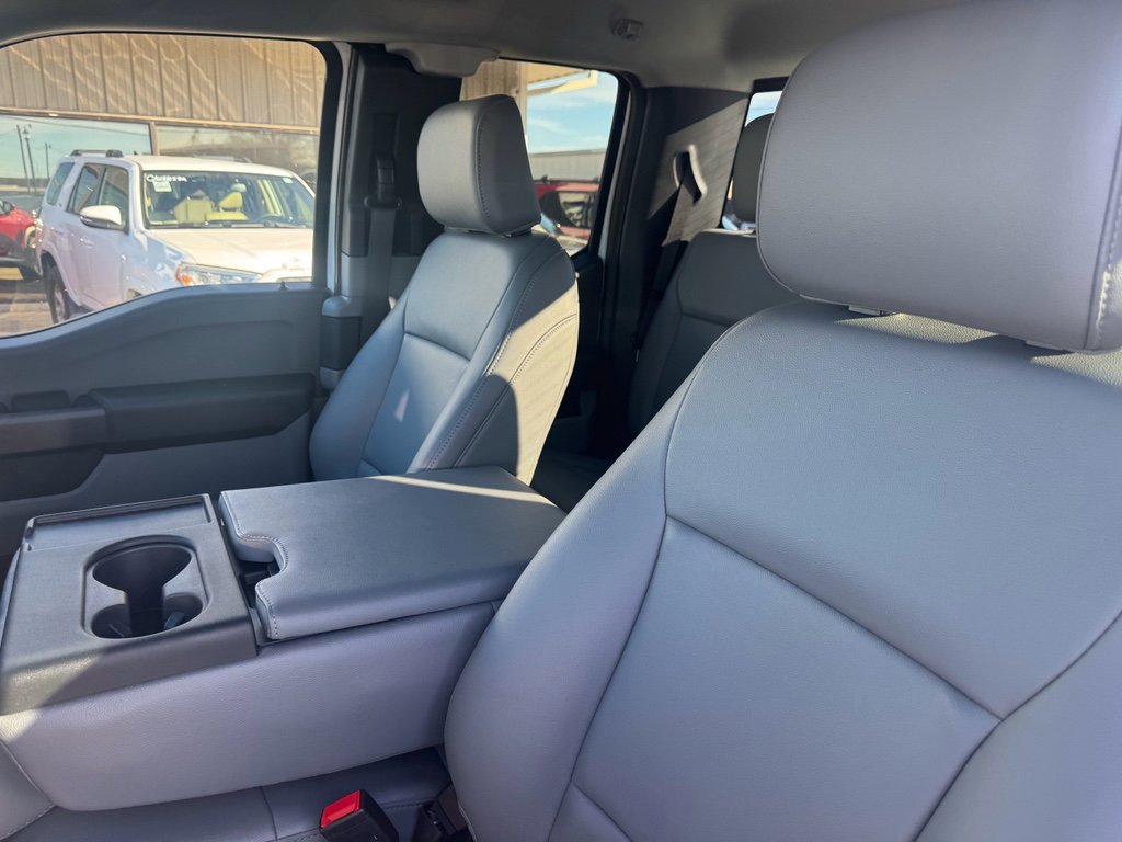 Used 2025 Ford F250 XL w/ XL Driver Assist Package image 22