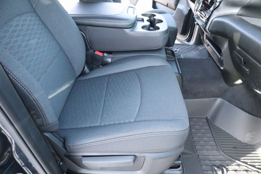 New 2026 RAM 2500 Warlock AWD/4WD image 14