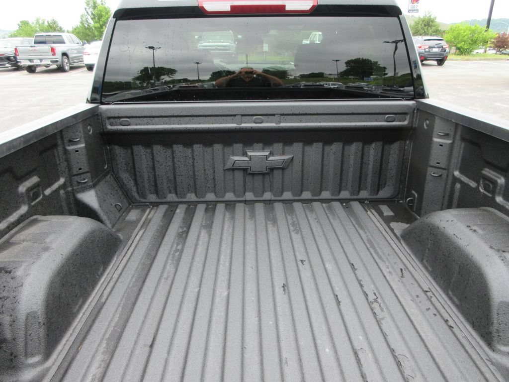 New 2026 Chevrolet Silverado 1500 RST w/ Z71 Off-Road Package AWD/4WD image 13