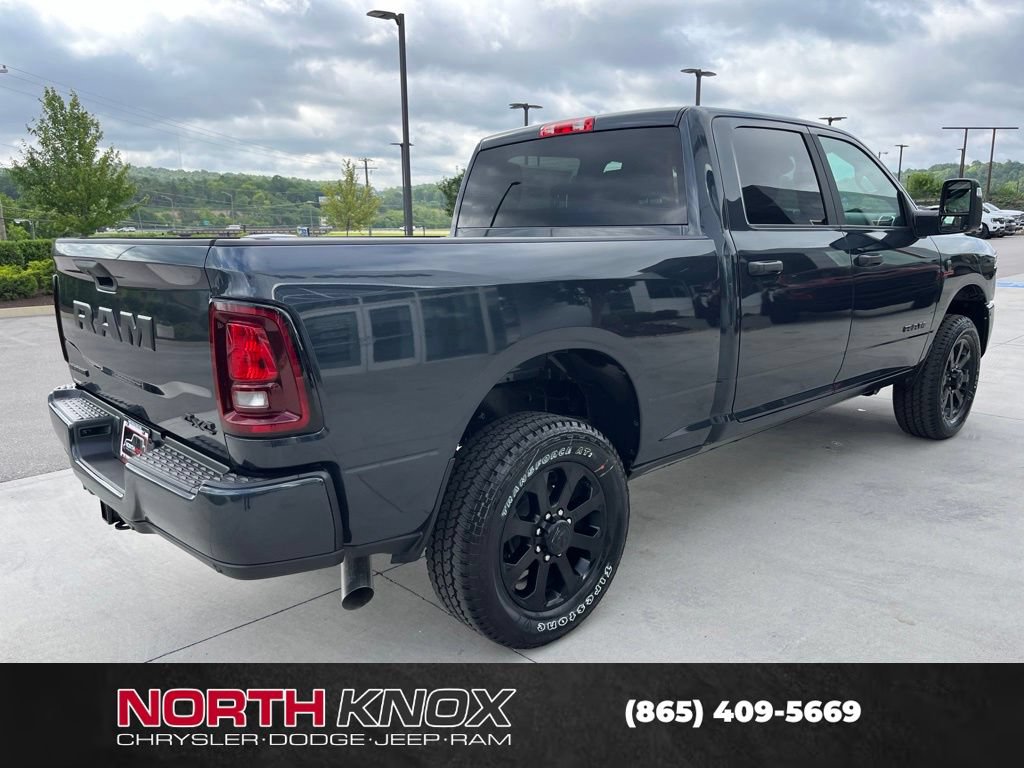 New 2026 RAM 3500 Big Horn AWD/4WD image 19