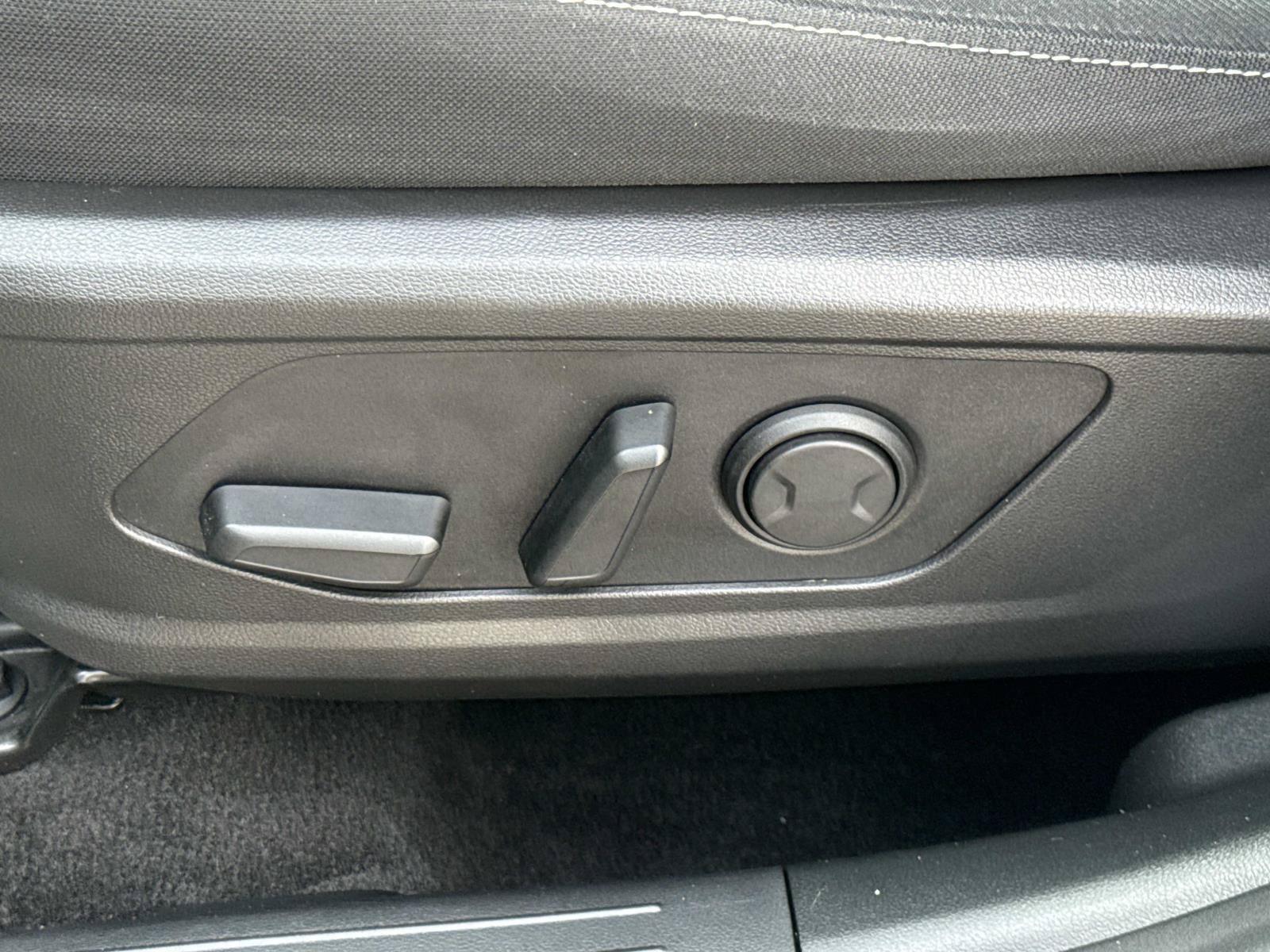 Certified 2023 Hyundai Tucson SEL AWD/4WD image 17