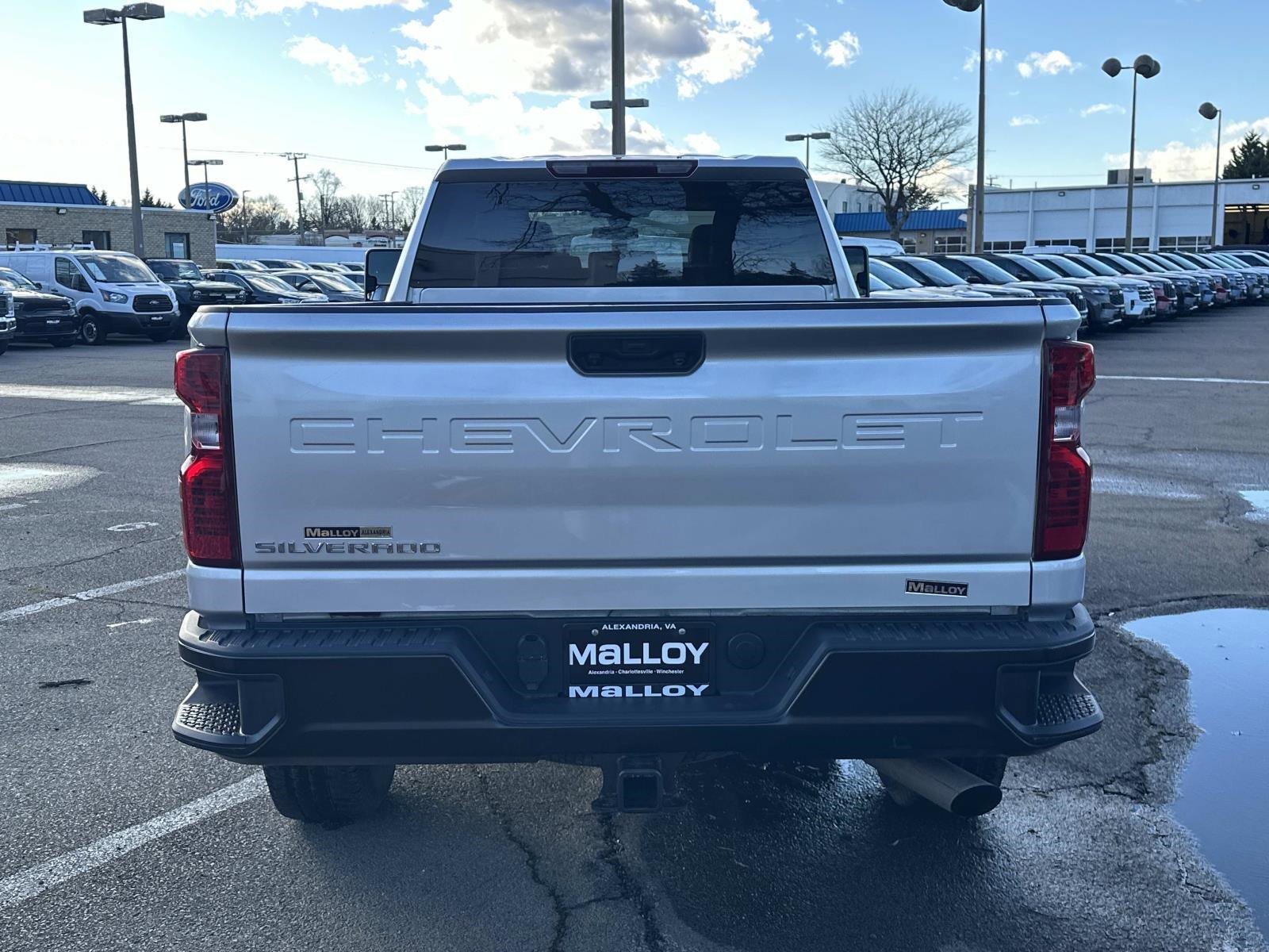 Used 2023 Chevrolet Silverado 3500 W/T w/ Gooseneck/5TH Wheel Package image 4