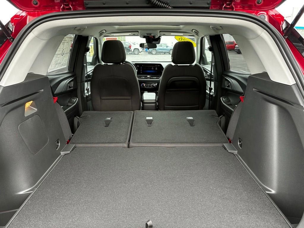 New 2026 Chevrolet TrailBlazer LT w/ Midnight Edition AWD/4WD image 25