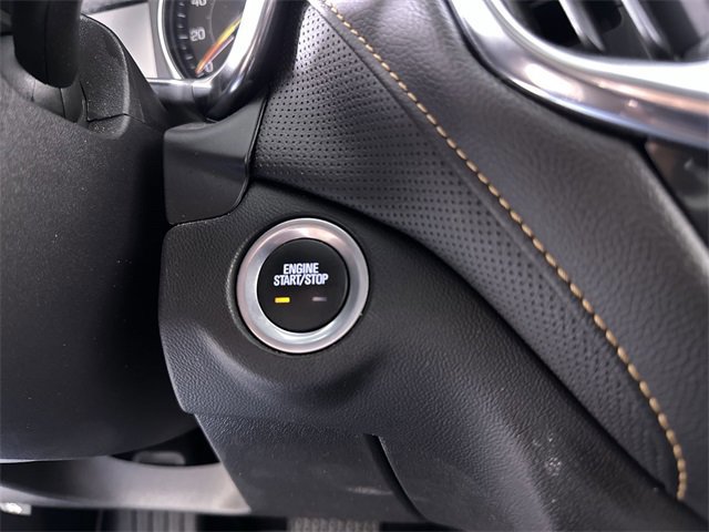 Used 2024 Chevrolet Equinox Premier image 17