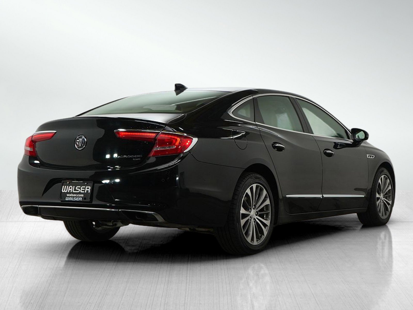 Used 2019 Buick LaCrosse Premium w/ Driver Confidence Package II image 5