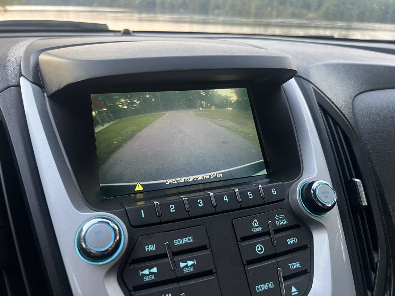 Used 2014 Chevrolet Equinox LT w/ Driver Convenience Package AWD/4WD image 12