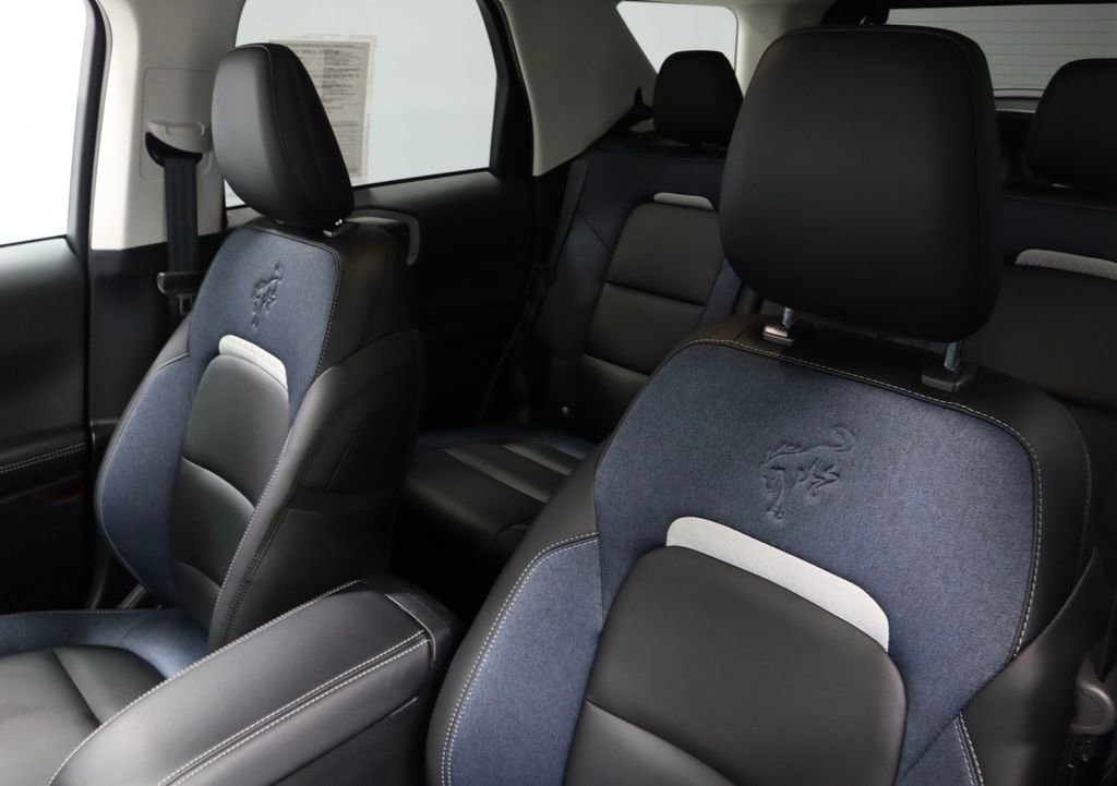 Certified 2025 Ford Bronco Sport Outer Banks w/ Outer Banks Tech Package+ image 27