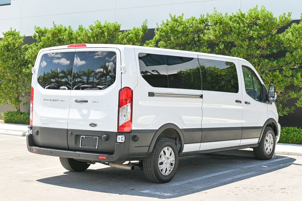 Used 2024 Ford Transit 350 XLT image 4