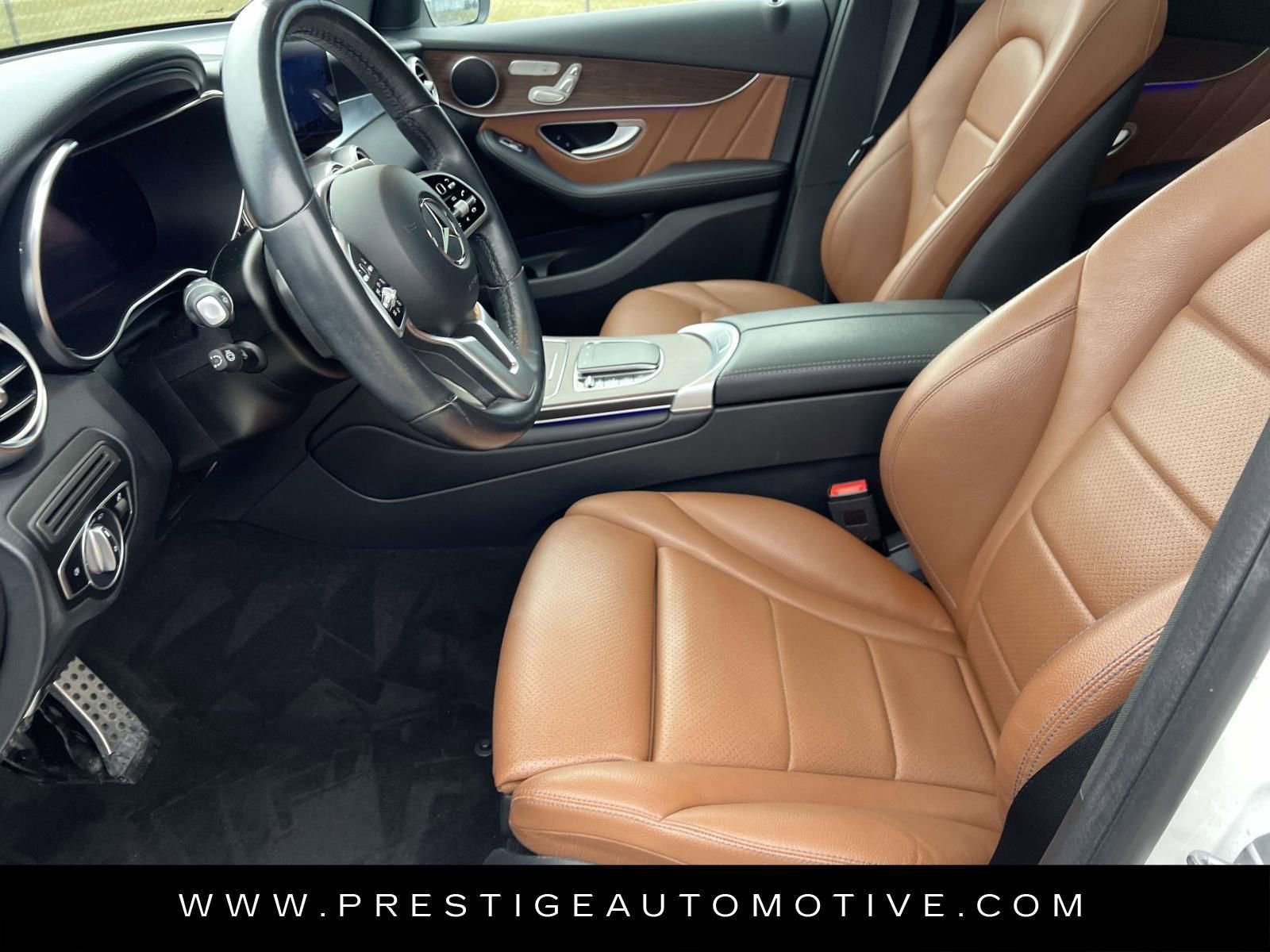 Used 2022 Mercedes-Benz GLC 300 4MATIC image 23