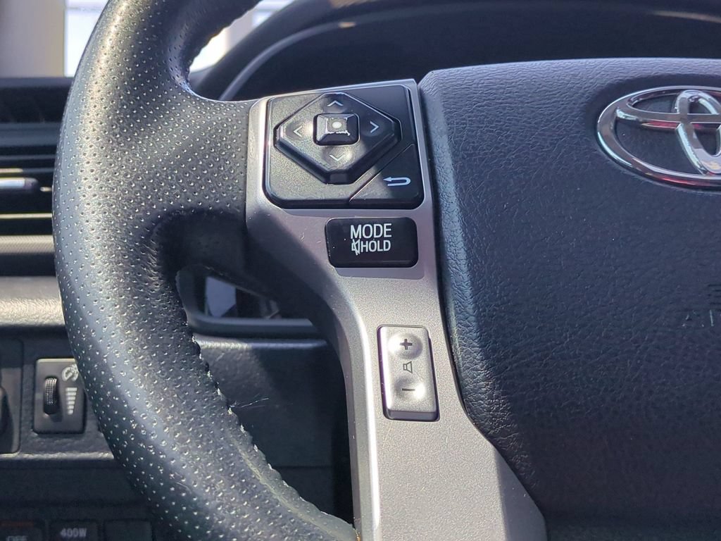 Used 2016 Toyota 4Runner Limited AWD/4WD image 16