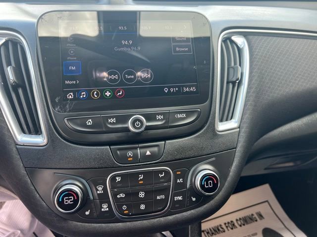 Used 2021 Chevrolet Malibu LT FWD image 18