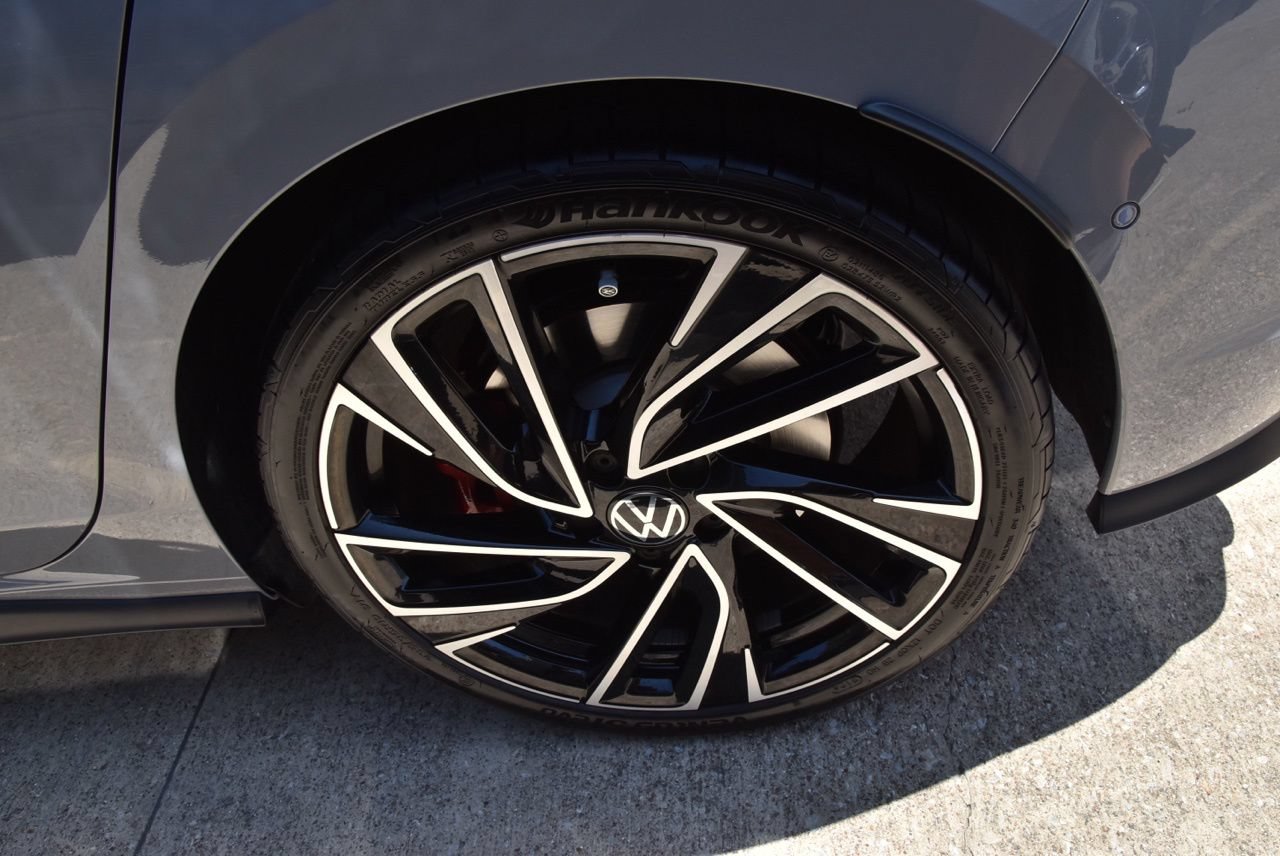 Used 2024 Volkswagen GTI Autobahn FWD image 12