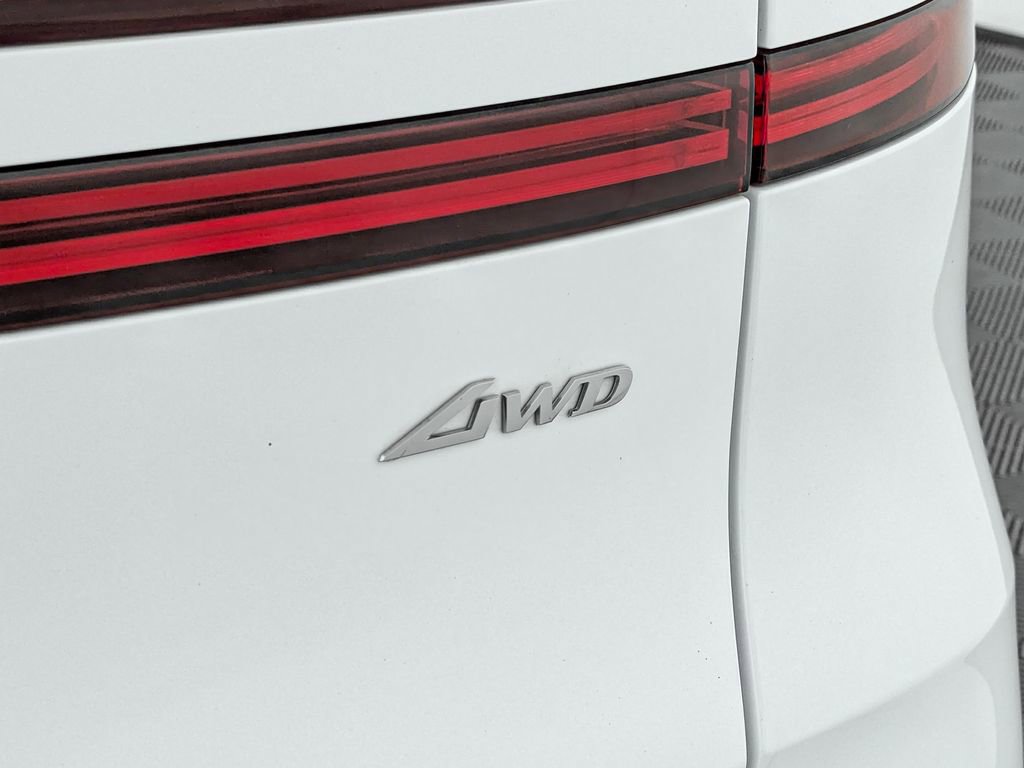 Used 2023 Genesis GV70 2.5T w/ Sport Prestige Package image 12