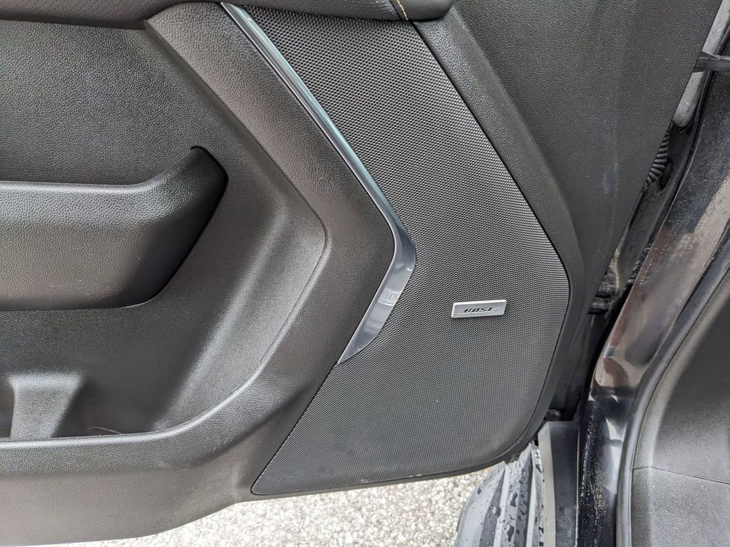 Used 2025 Chevrolet Tahoe Premier RWD image 25