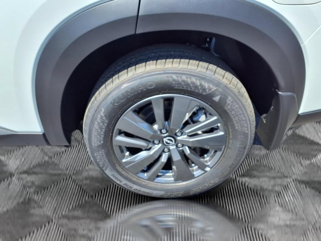 New 2026 Nissan Pathfinder SV AWD/4WD image 25
