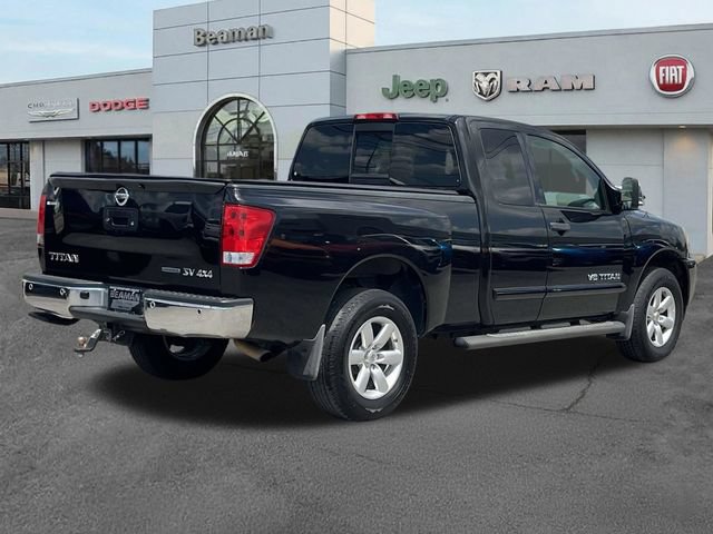 Used 2014 Nissan Titan SV w/ SV Value Truck Package AWD/4WD image 7
