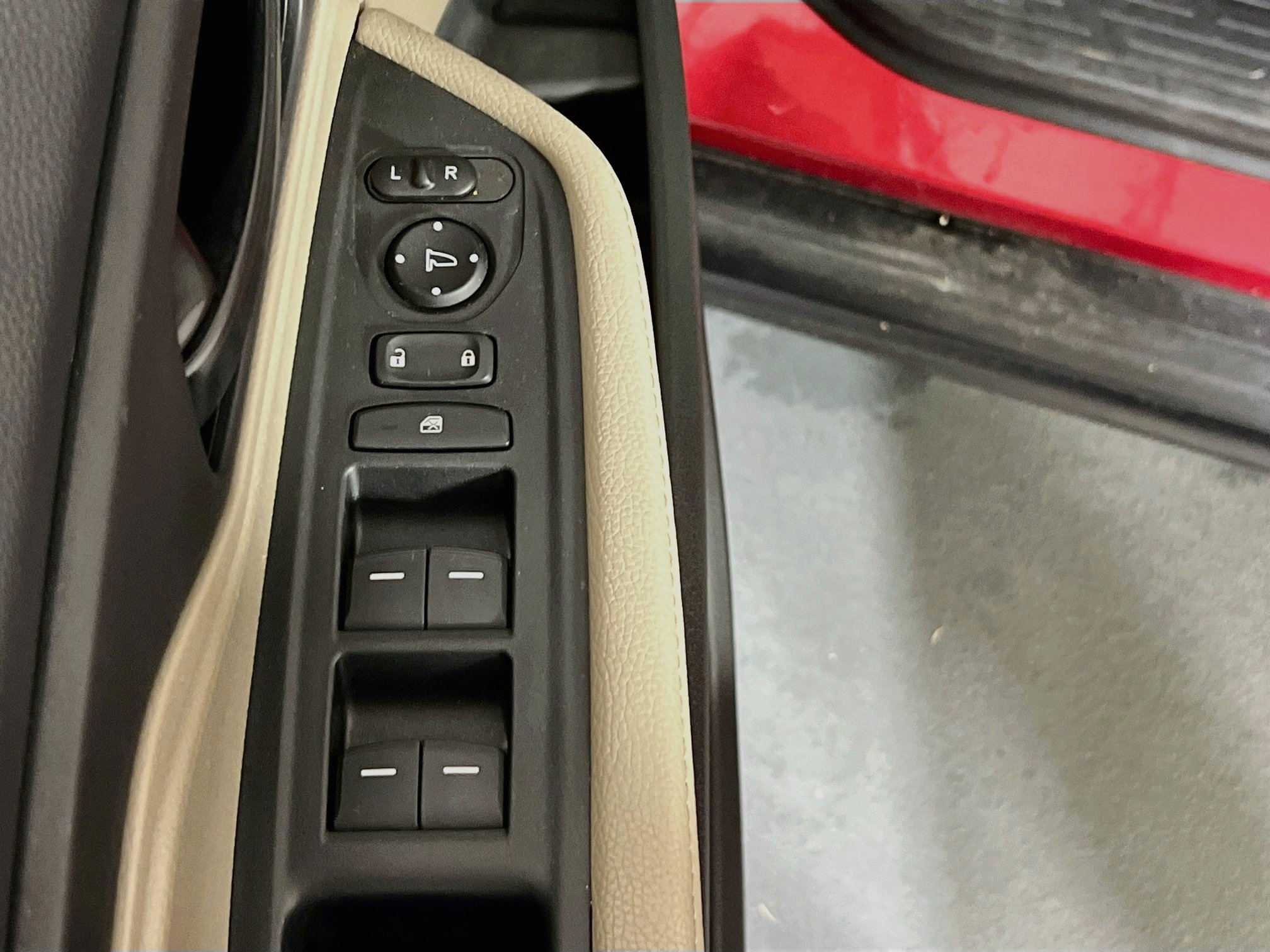 Used 2023 Honda Odyssey EX-L image 17