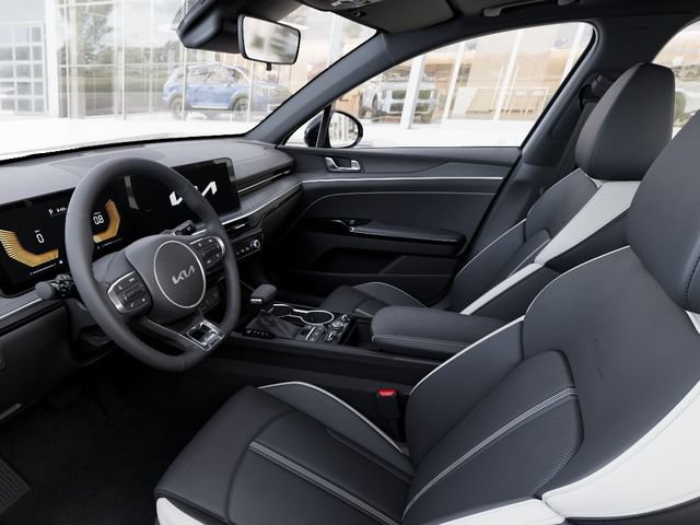 New 2026 Kia K5 GT-Line w/ GT-Line Premium Package AWD/4WD image 17