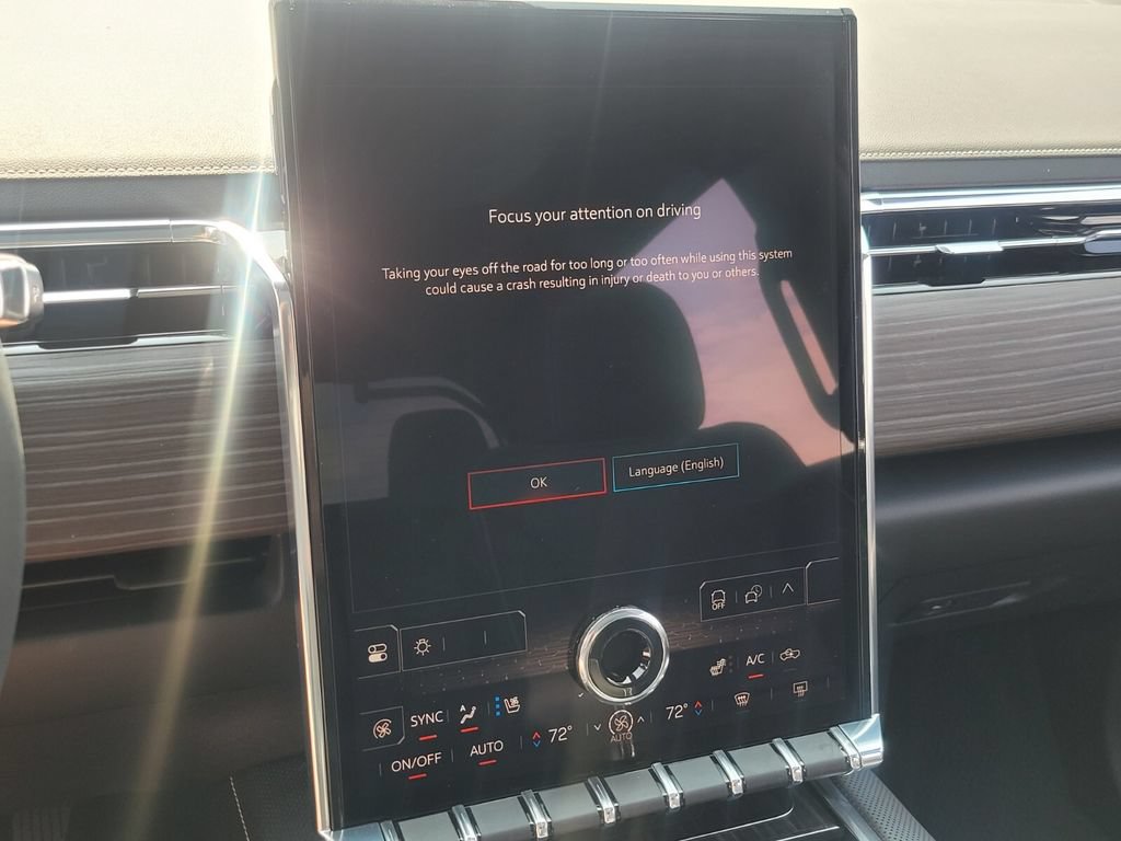 New 2024 GMC Sierra EV Denali AWD/4WD image 18