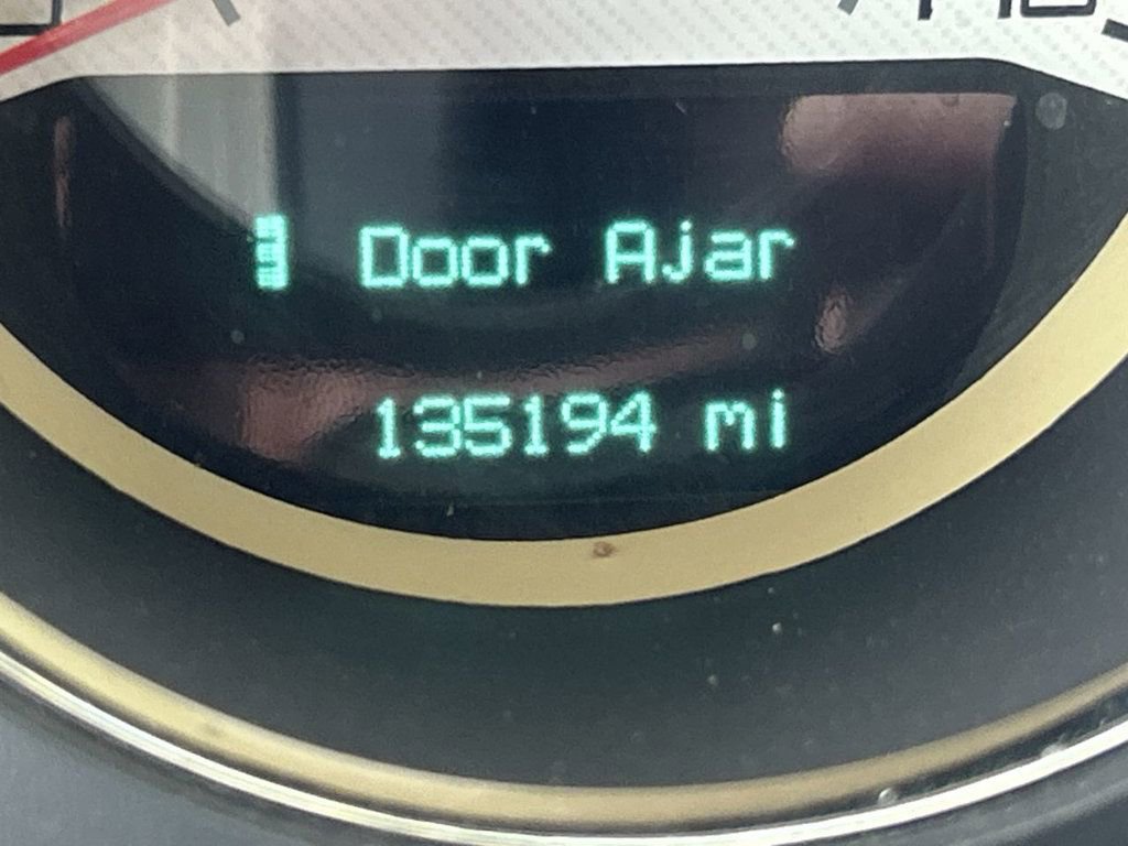 Used 2014 Dodge Challenger SXT Plus RWD image 16