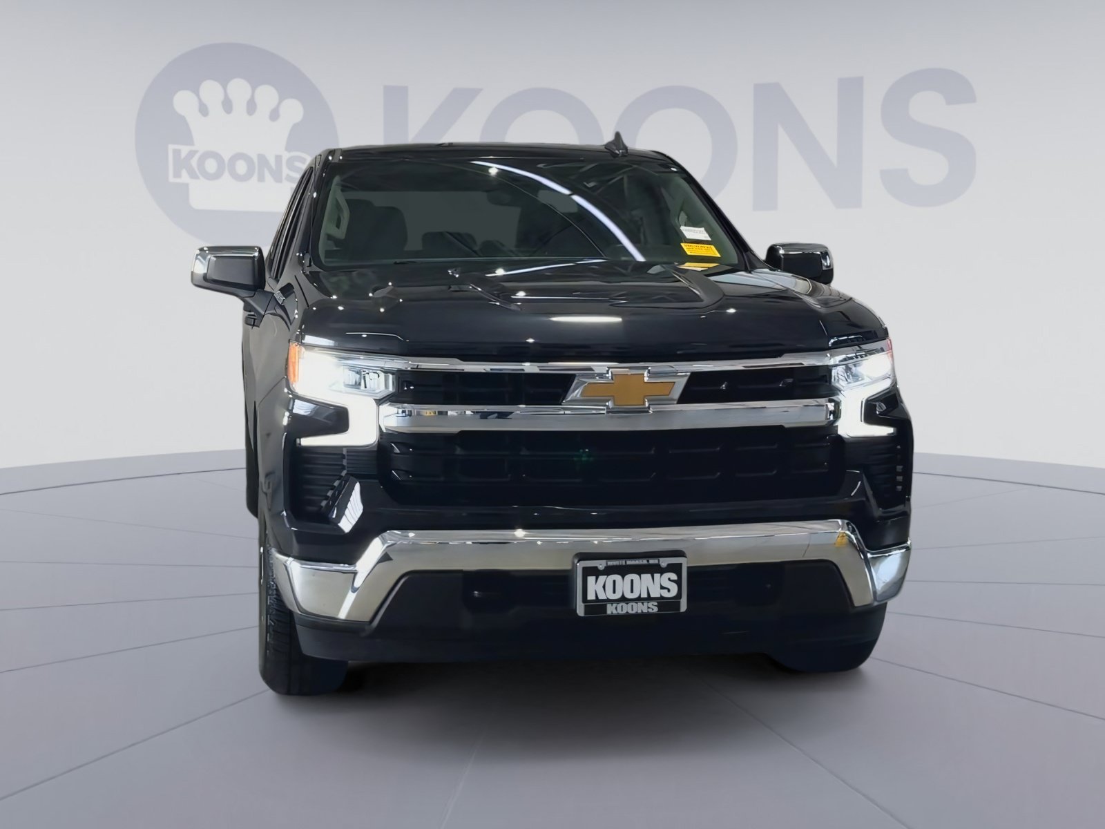 Used 2022 Chevrolet Silverado 1500 LT AWD/4WD image 4
