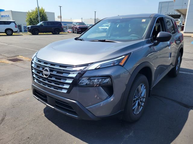 New 2026 Nissan Rogue S image 9