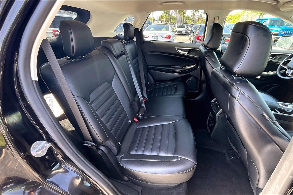 Used 2024 Ford Edge SEL image 18