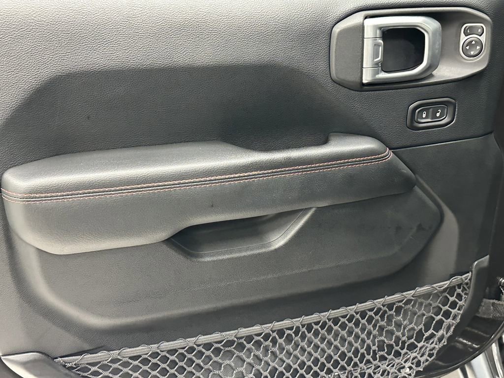 Used 2018 Jeep Wrangler Unlimited Rubicon image 10