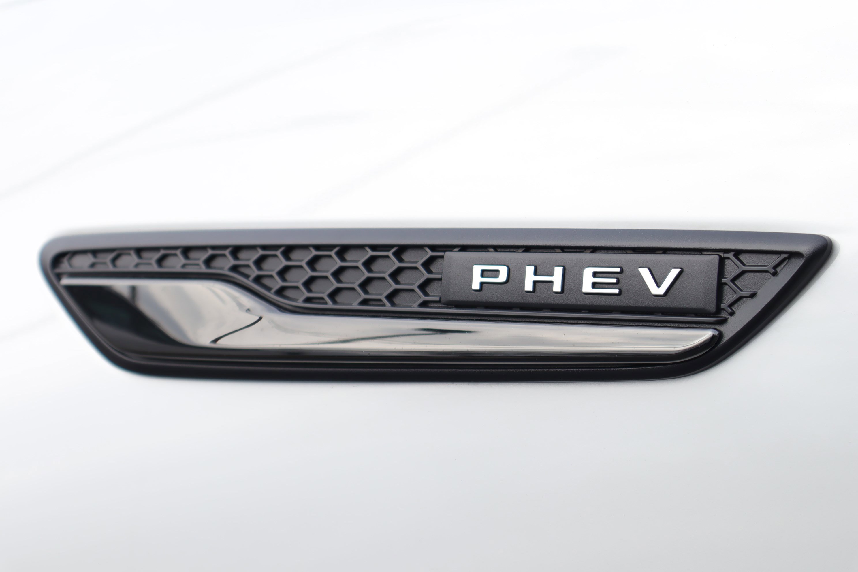 Certified 2025 MAZDA CX-90 Plug-In Hybrid w/Premium Sport image 35