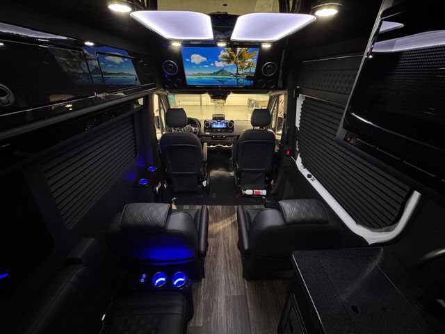 New 2025 Mercedes-Benz Sprinter 2500 image 6